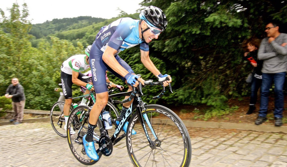 Óscar Cabedo, debutante en la Vuelta: "No sé lo que llevar en la maleta, estoy metiendo de todo" Óscar Cabedo, debutante en la Vuelta: "No sé lo que llevar en la maleta, estoy metiendo de todo"