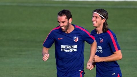 Filipe Luis en un entrenamiento