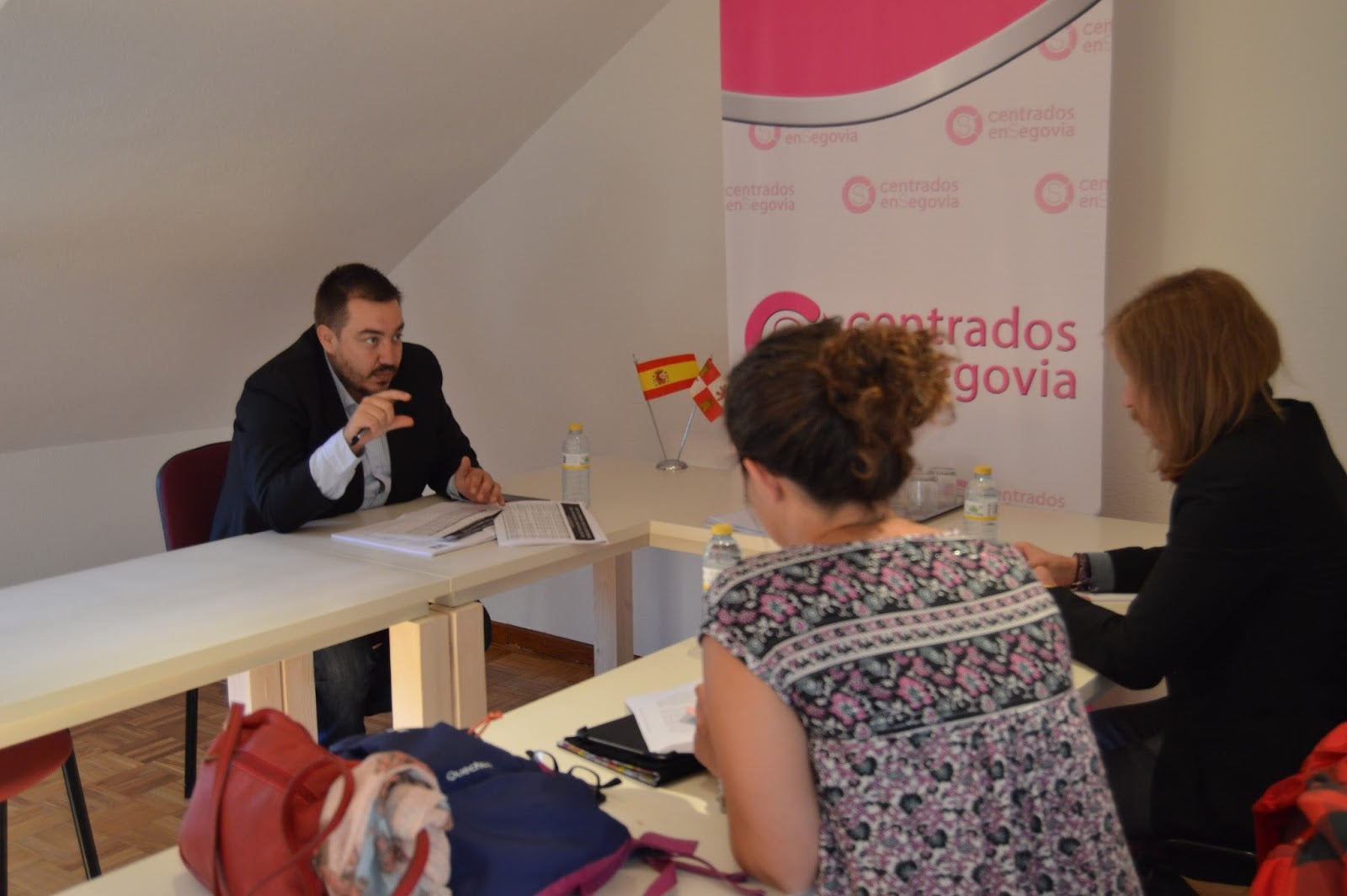 Entrevista a Juan Ángel Ruiz, portavoz de Centrados en la Diputación Entrevista a Juan Ángel Ruiz, portavoz de Centrados en la Diputación