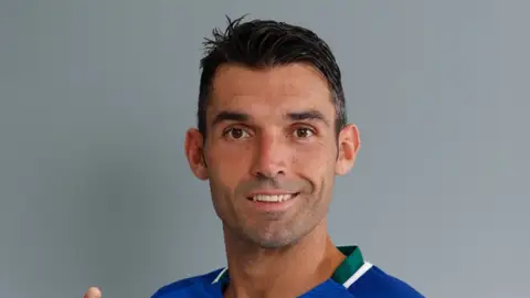 El delantero español, David Barral. El delantero español, David Barral.