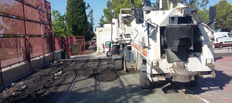 Algunas de las obras en los colegios de Elche durante el mes de agosto. Algunas de las obras en los colegios de Elche durante el mes de agosto.