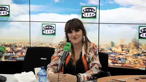 La cantante Rozalén en una entrevista en Onda Cero Música