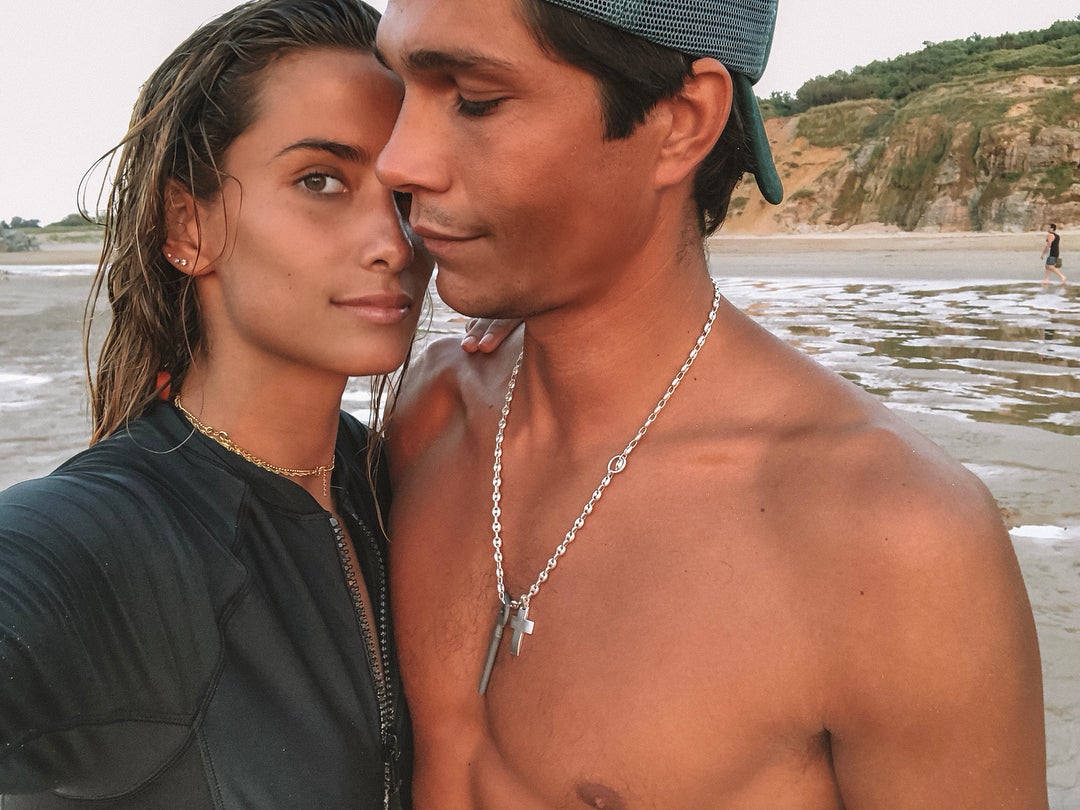 María Pombo anuncia que está embarazada y espera su tercer hijo junto a Pablo Castellanos María Pombo anuncia que está embarazada y espera su tercer hijo junto a Pablo Castellanos