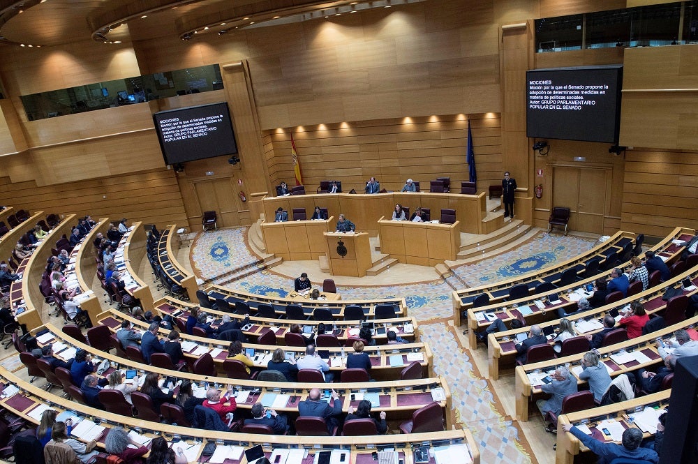 Laureano León (PP) y Manuel Borrego (PSOE) toman posesión de sus escaños como senadores autonómicos por Extremadura Laureano León (PP) y Manuel Borrego (PSOE) toman posesión de sus escaños como senadores autonómicos por Extremadura