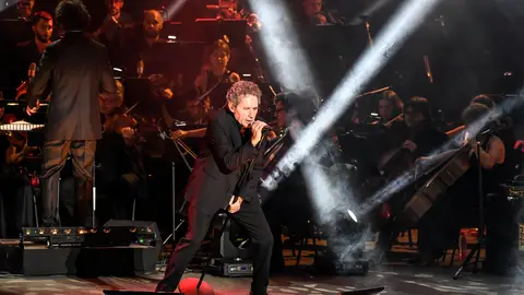 Miguel Ríos causa furor en Starlite con la fusión del rock & roll y la música clásica Miguel Ríos causa furor en Starlite con la fusión del rock & roll y la música clásica