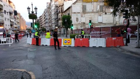 Calle cortada por obras