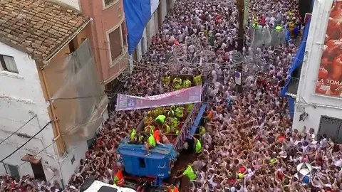 REEMPLAZO tomatina REEMPLAZO tomatina