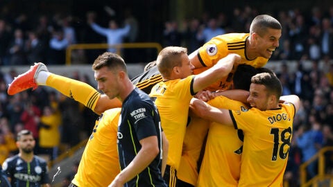 El Wolverhampton celebra un gol