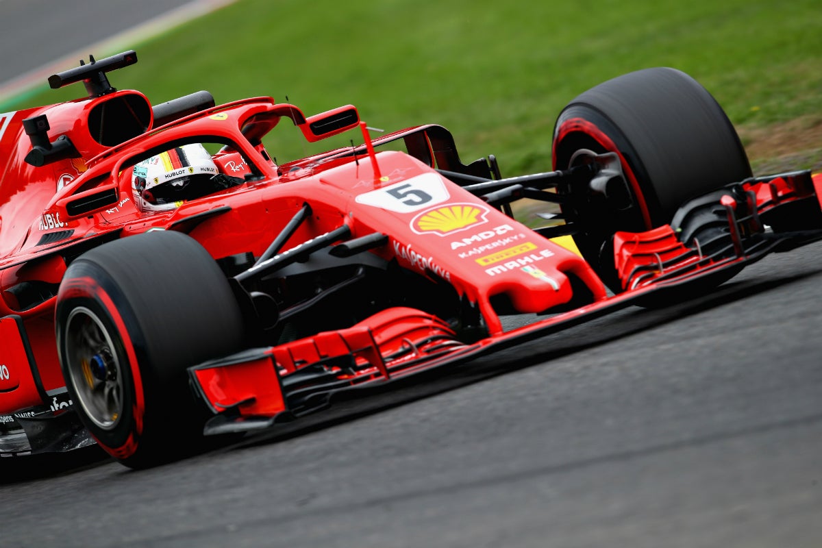 Sebastian Vettel lidera los Libres 3 de Bélgica con Sainz 13º y con McLaren en el pozo Sebastian Vettel lidera los Libres 3 de Bélgica con Sainz 13º y con McLaren en el pozo