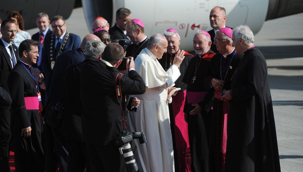 El Papa Francisco viaja a Irlanda después de 39 años de la última visita pontificia