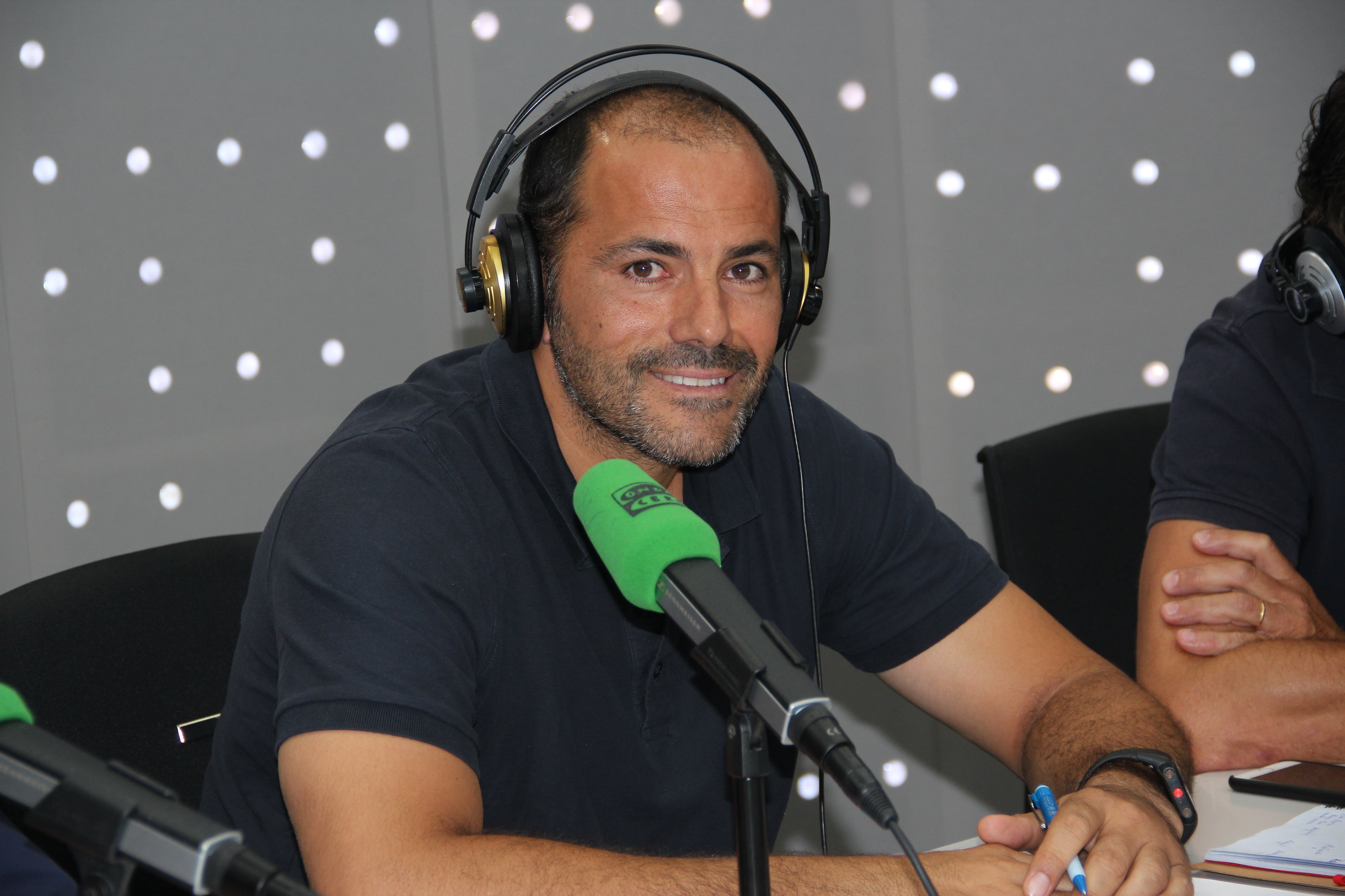 Salva Ballesta explica en El Transistor qué pudo pasar con la avioneta en la que viajaba Emiliano Sala Salva Ballesta explica en El Transistor qué pudo pasar con la avioneta en la que viajaba Emiliano Sala