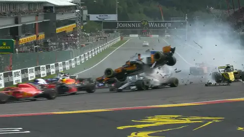Alonso, 'volando' en Spa Alonso, 'volando' en Spa