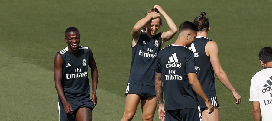 Debut discreto de Vinicius con el Real Madrid Castilla Debut discreto de Vinicius con el Real Madrid Castilla