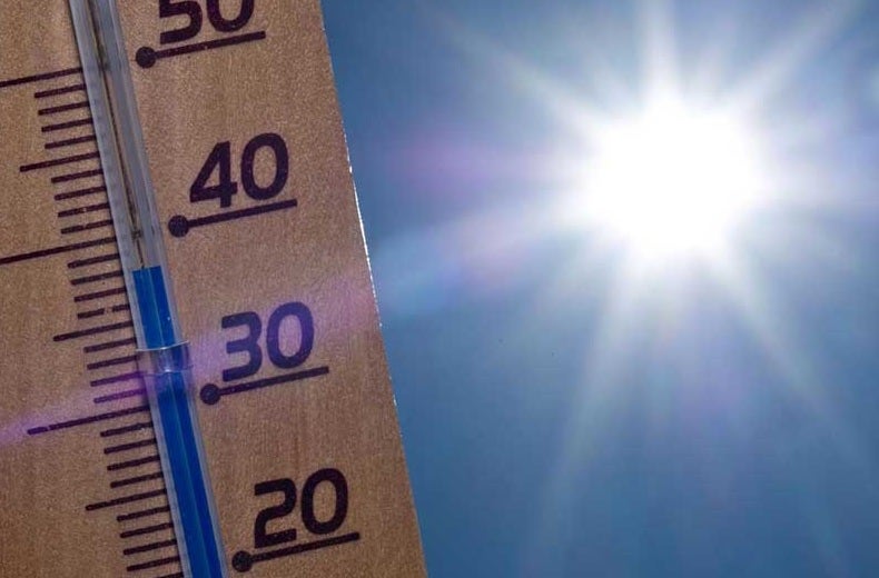 Navalmoral de la Mata y Mérida son las localidades más calurosas del país este jueves al superar los 40 grados Navalmoral de la Mata y Mérida son las localidades más calurosas del país este jueves al superar los 40 grados