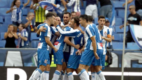 El Espanyol celebra un gol