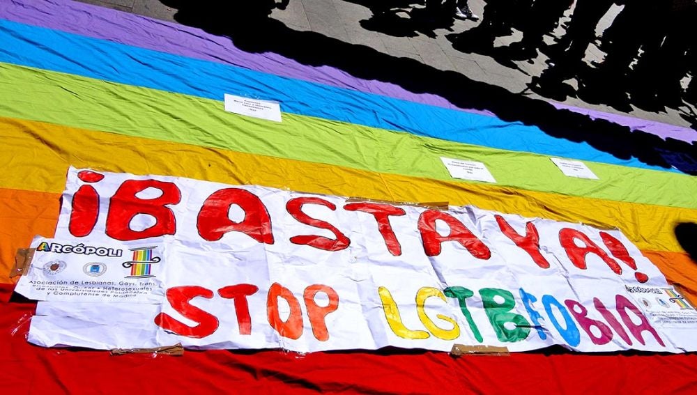 Cartel contra la LGTBFobia.