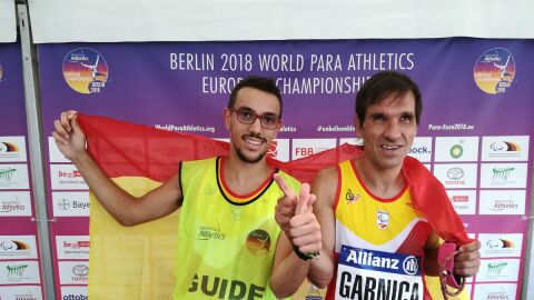 Manuel Garnica, campe&oacute;n de Europa en 5000 T11