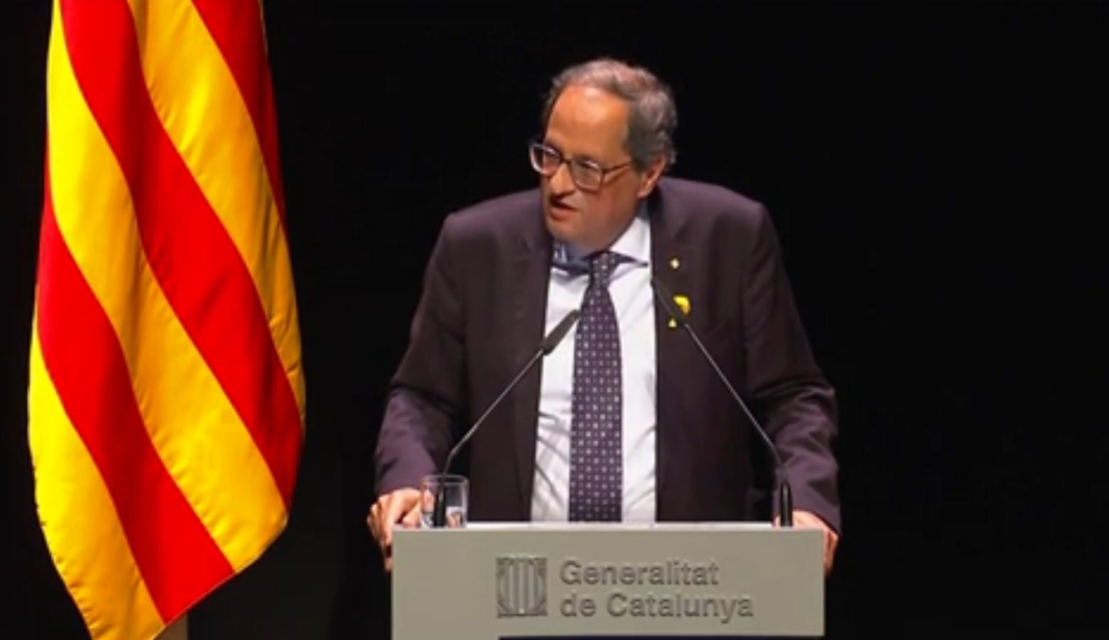 Quim Torra asegura que "el mandato del 1-O" irá adelante si el Gobierno no negocia Quim Torra asegura que "el mandato del 1-O" irá adelante si el Gobierno no negocia