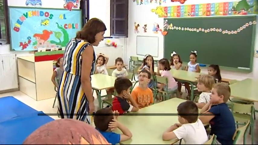 Inicio del curso escolar más caro entre el nerviosismo y la ilusión. Inicio del curso escolar más caro entre el nerviosismo y la ilusión.
