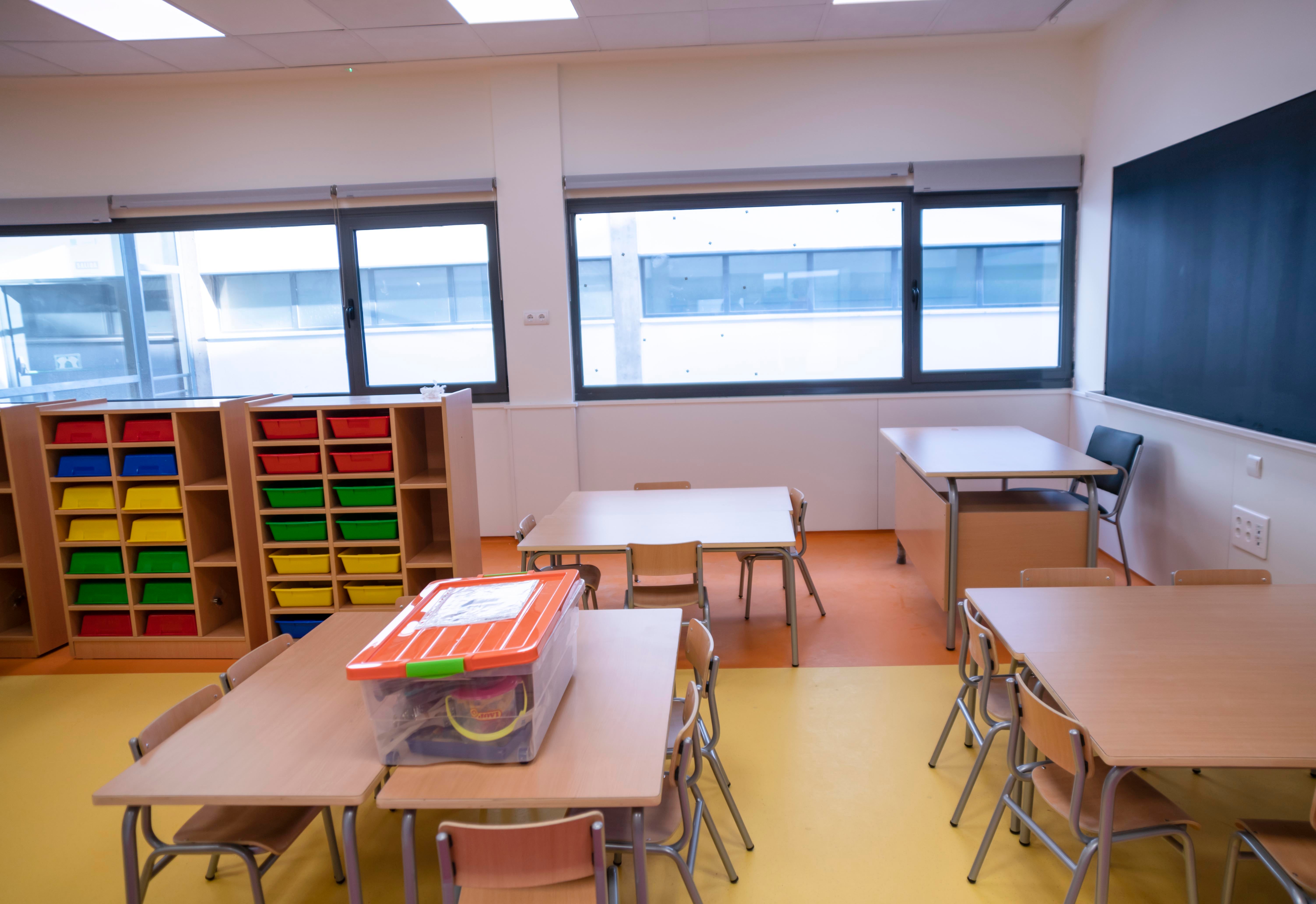 CSIF denuncia una presión insoportable de los docentes en Cataluña CSIF denuncia una presión insoportable de los docentes en Cataluña
