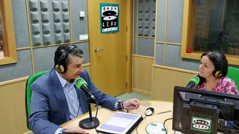 Antonio Sanz Hoy entre otras cosas hablamos con Antonio Sanz, presidente del Partido Popular en Cádiz.