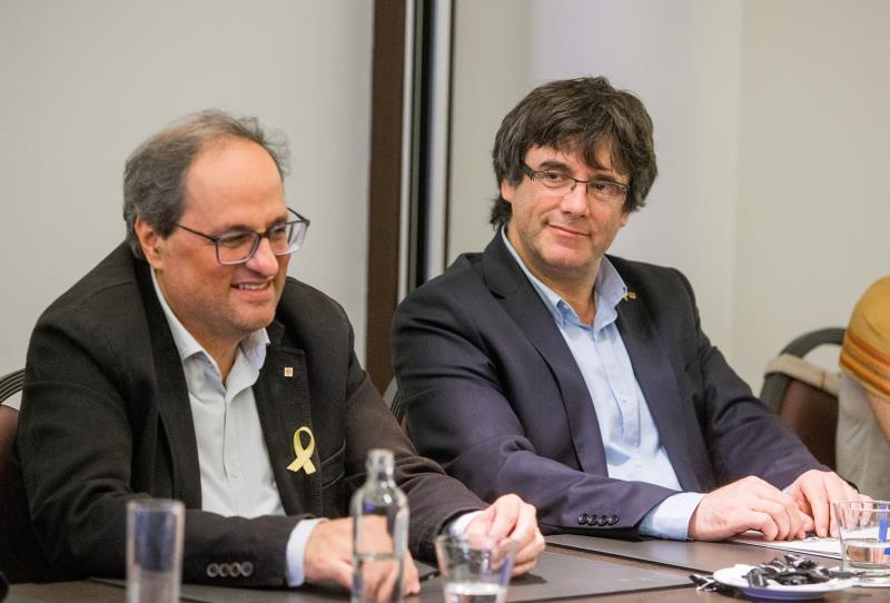 La Tetulia: Los últimos episodios del culebrón del procés y el "divorcio" en Andalucía La Tetulia: Los últimos episodios del culebrón del procés y el "divorcio" en Andalucía