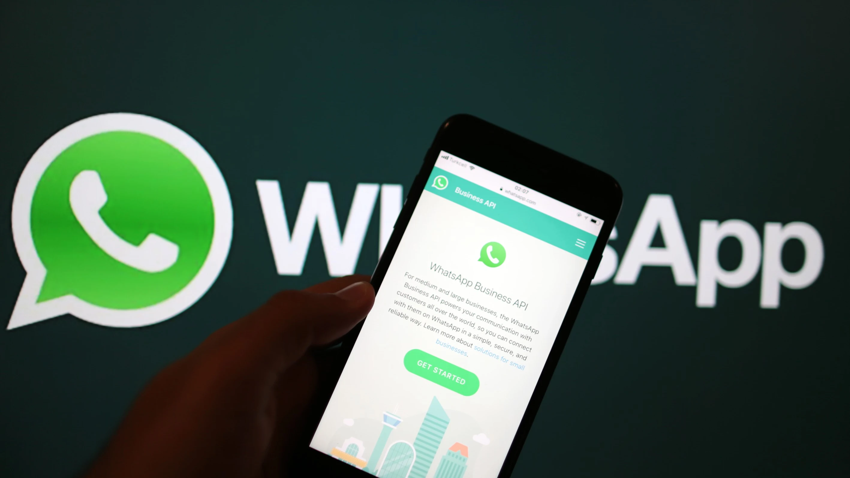WhatsApp WhatsApp