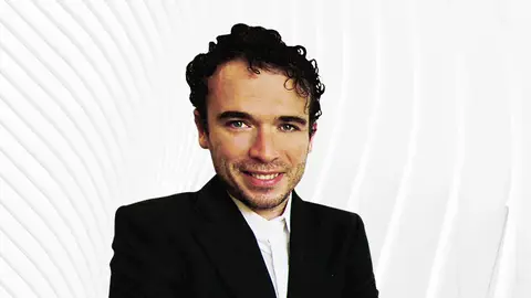 Nits de Ràdio, amb David Cervelló Nits de Ràdio, amb David Cervelló