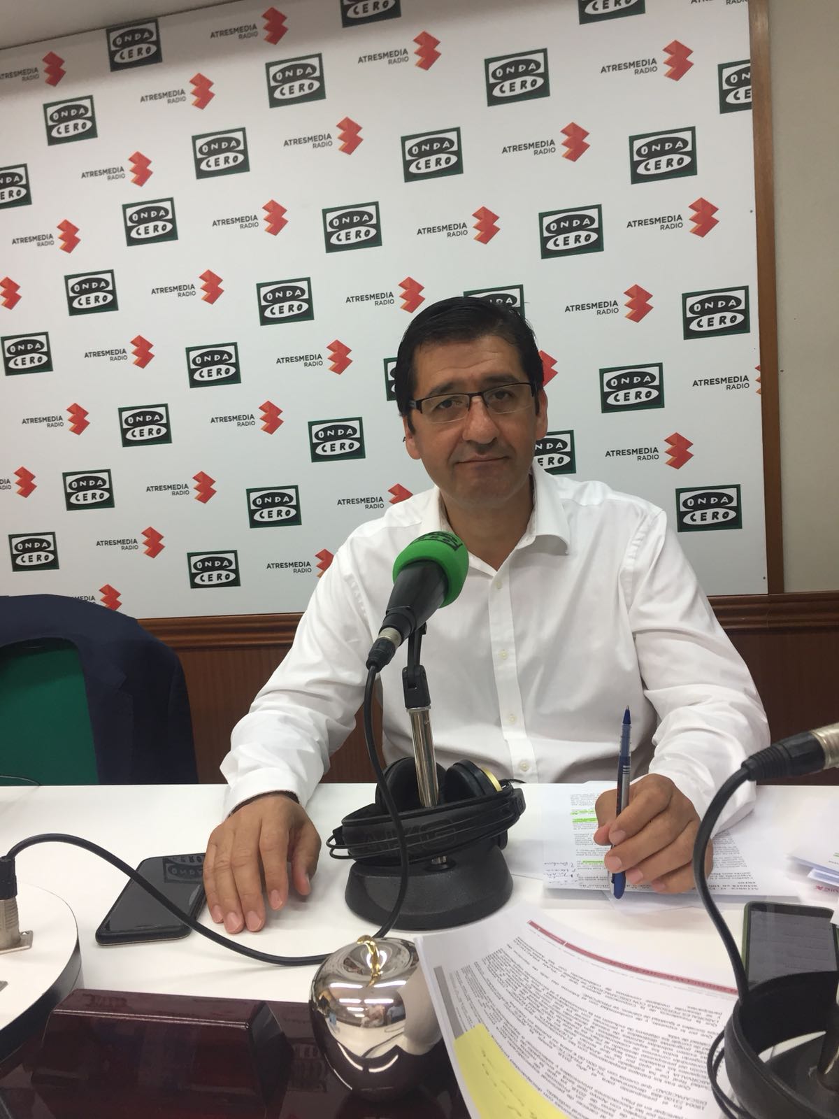 José Manuel Caballero Presidente de la Diputación Provincial asegura en Onda Cero que "están haciendo lo urgente, pero sin olvidar lo importante" José Manuel Caballero Presidente de la Diputación Provincial asegura en Onda Cero que "están haciendo lo urgente, pero sin olvidar lo importante"