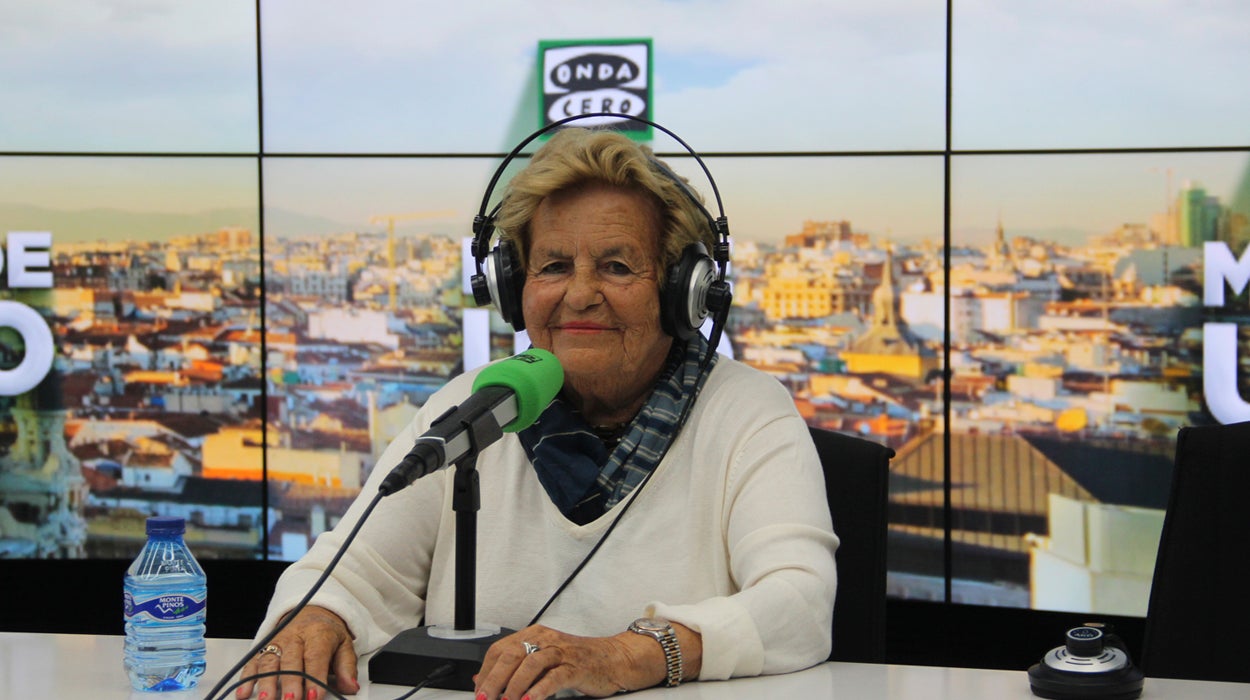 Cosas de abuelas: "Mis hijos no tienen corazón... me dicen que mejor haga playback" Cosas de abuelas: "Mis hijos no tienen corazón... me dicen que mejor haga playback"