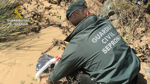 La Guardia Civil investiga a tres septuagenarios por utilizar artes de caza prohibidos La Guardia Civil investiga a tres septuagenarios por utilizar artes de caza prohibidos
