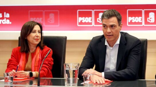 Margarita Robles y Pedro S&aacute;nchez