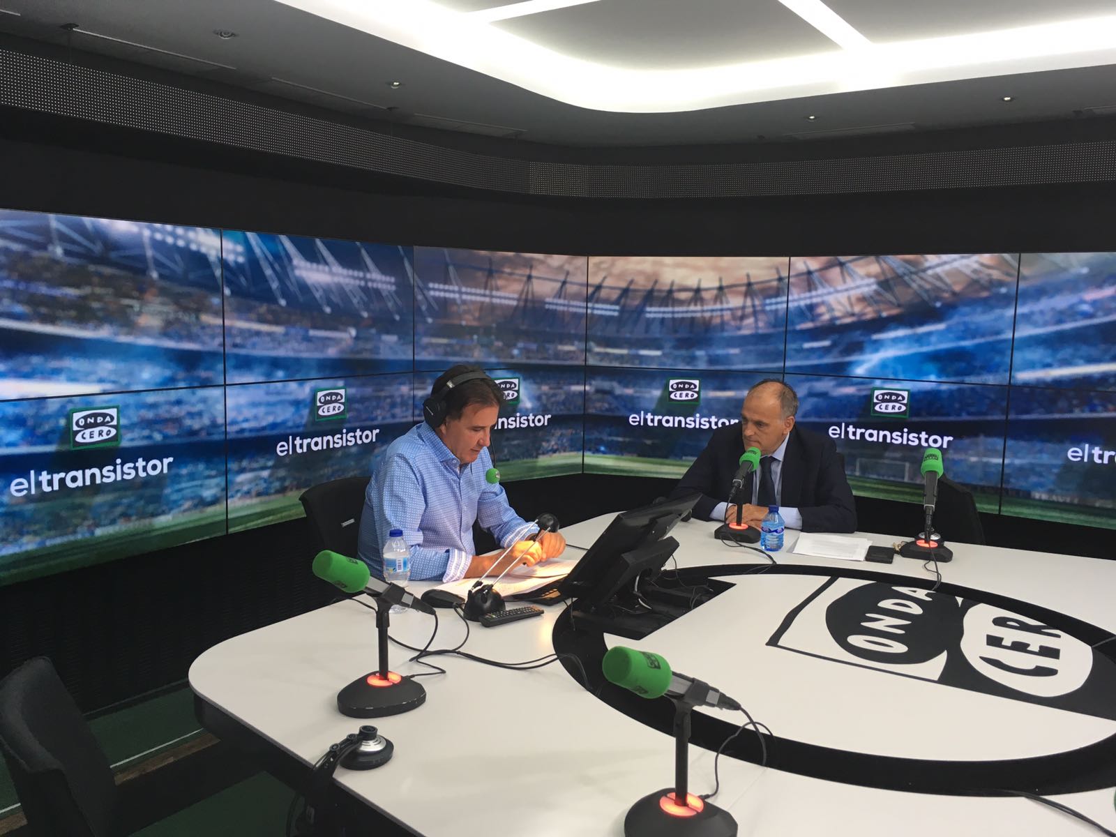 Javier Tebas: "No hay obligación de ir a jugar a Estados Unidos, sólo irán los equipos que quieran ir" Javier Tebas: "No hay obligación de ir a jugar a Estados Unidos, sólo irán los equipos que quieran ir"