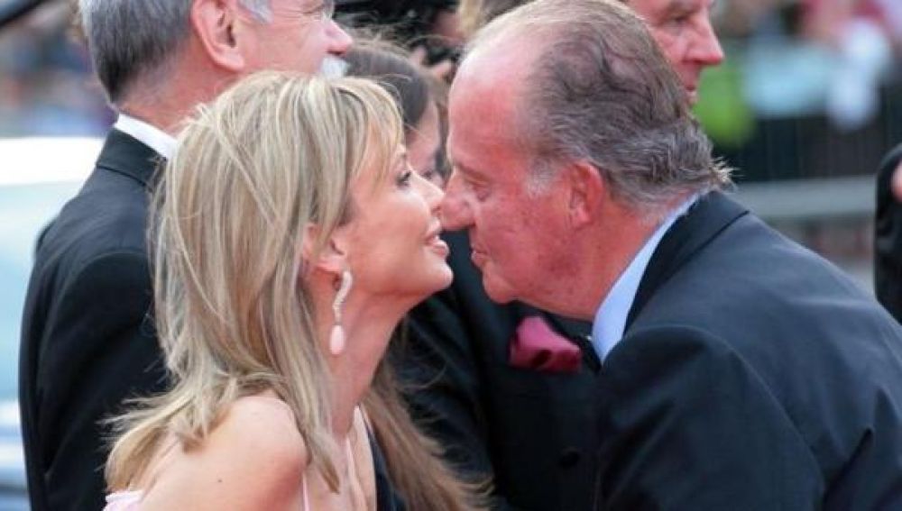 Corinna revela más detalles de la relación entre Juan Carlos I y la reina Sofía: "Nunca la consideré una rival" Corinna revela más detalles de la relación entre Juan Carlos I y la reina Sofía: "Nunca la consideré una rival"