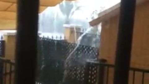 El agua ha ca&iacute;do con fuerza en la pedan&iacute;a de Las Bayas de Elche