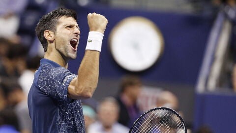 Djokovic derrota a Nishikori y jugar&aacute; su octava final del Abierto de EE.UU. ante del Potro