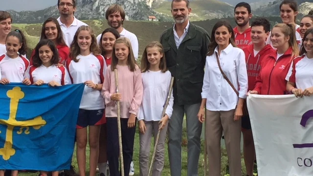 La familia Real inaugurando el Mirador de la Princesa La familia Real inaugurando el Mirador de la Princesa