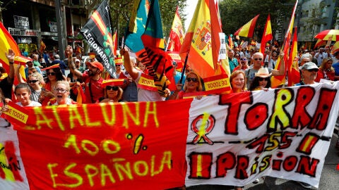 Manifestaci&oacute;n en Barcelona por la unidad de Espa&ntilde;a