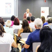 Conferencia en el II Congreso de la Sociedad Española de Suicidología