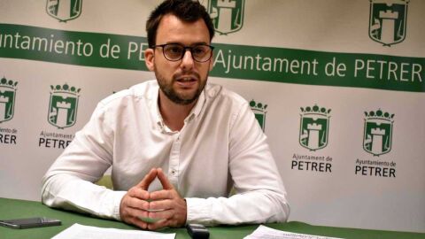 Fernando Portillo, concejal de Cultura y Patrimonio del Ayuntamiento de Petrer