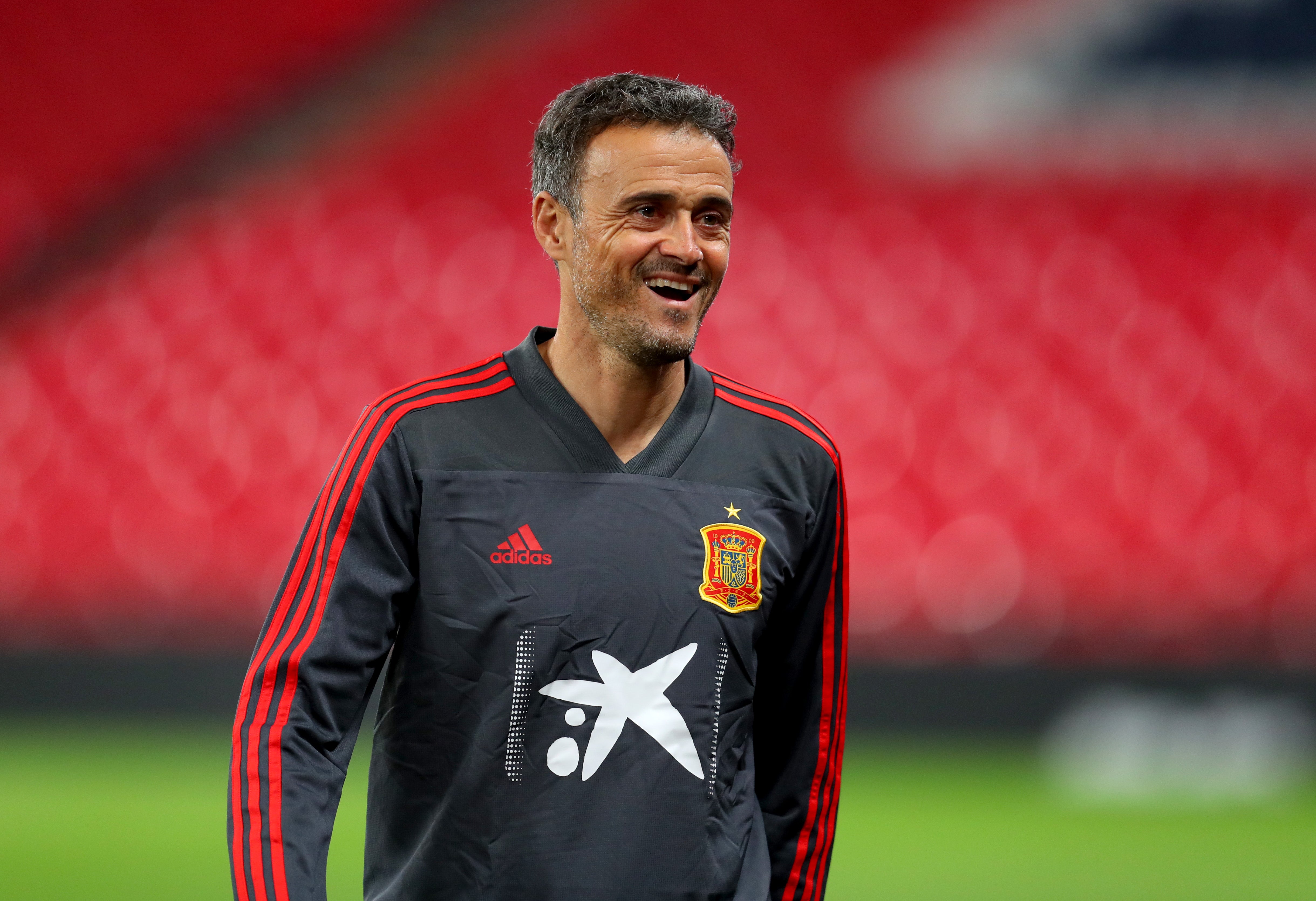 Luis Enrique reconoce que se equivocó con Aspas: "Lo ves en los entrenamientos y tratas de arreglar el error" Luis Enrique reconoce que se equivocó con Aspas: "Lo ves en los entrenamientos y tratas de arreglar el error"