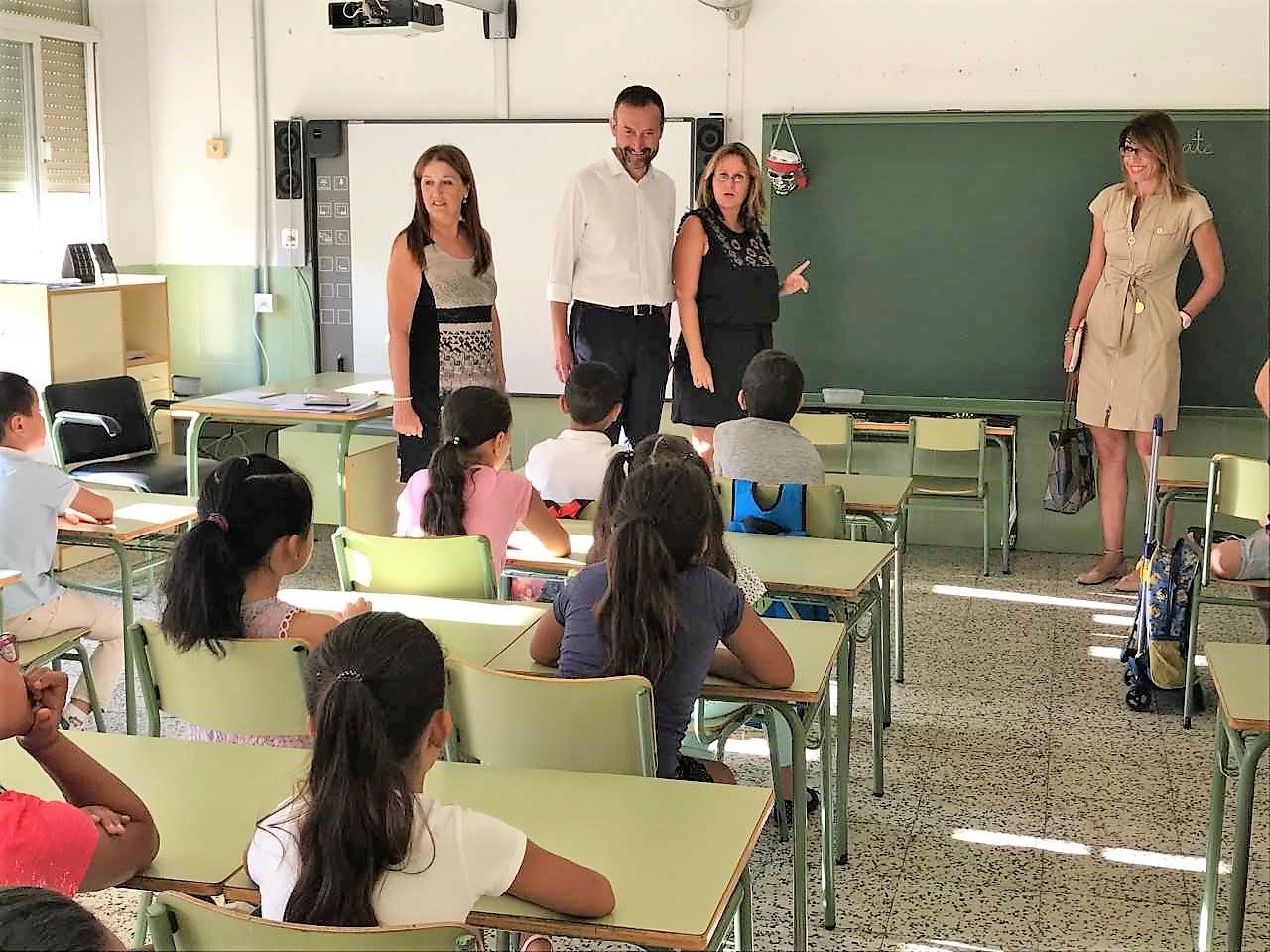 El curso comienza en Elche para alrededor de 35.000 estudiantes El curso comienza en Elche para alrededor de 35.000 estudiantes
