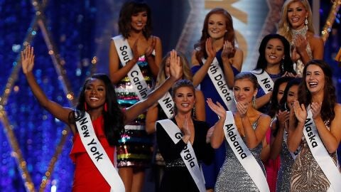 Algunas de las participantes de Miss Am&eacute;rica