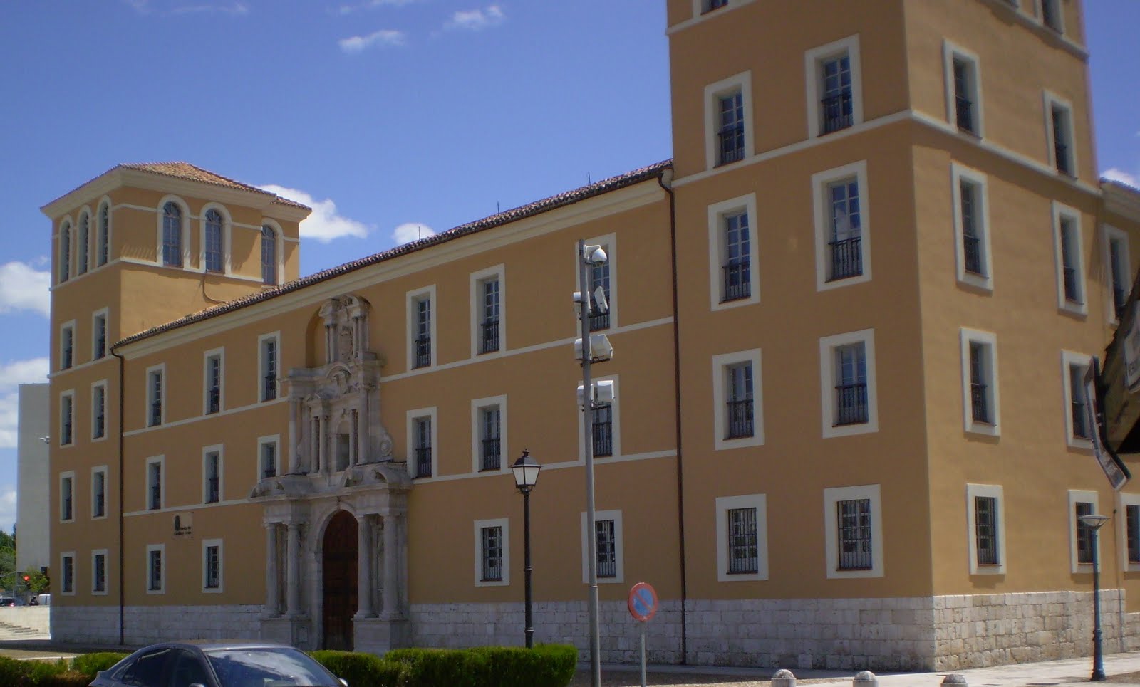 Stecyl exige la reducción de ratios en las aulas y del horario lectivo Stecyl exige la reducción de ratios en las aulas y del horario lectivo