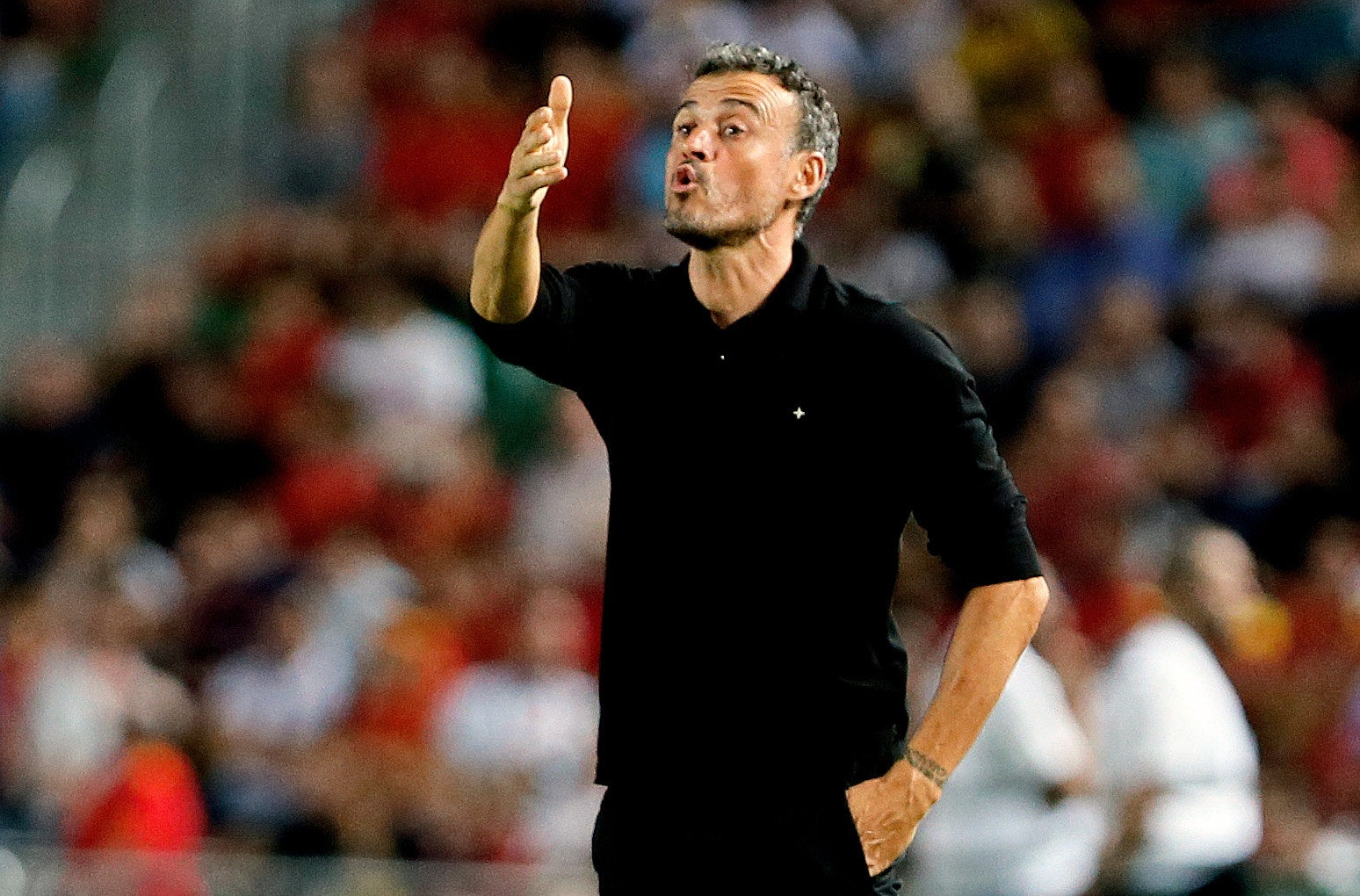 Rubén Amón indulta a Luis Enrique: "La gloria o la tragedia de Luis Enrique dependen de los resultados" Rubén Amón indulta a Luis Enrique: "La gloria o la tragedia de Luis Enrique dependen de los resultados"