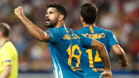 Diego Costa celebra el 1-1 en el Louis II de M&oacute;naco