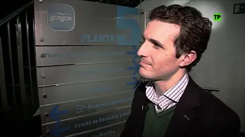 'Pablo Casado: afeitando al PP' 'Pablo Casado: afeitando al PP'
