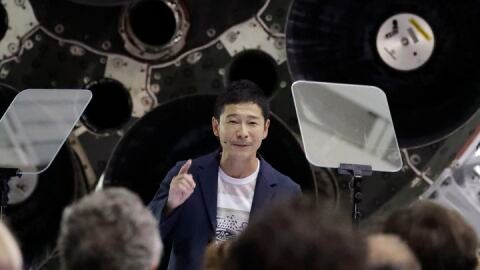 Yusaku Maezawa, millonario que viajar&aacute; a la Luna