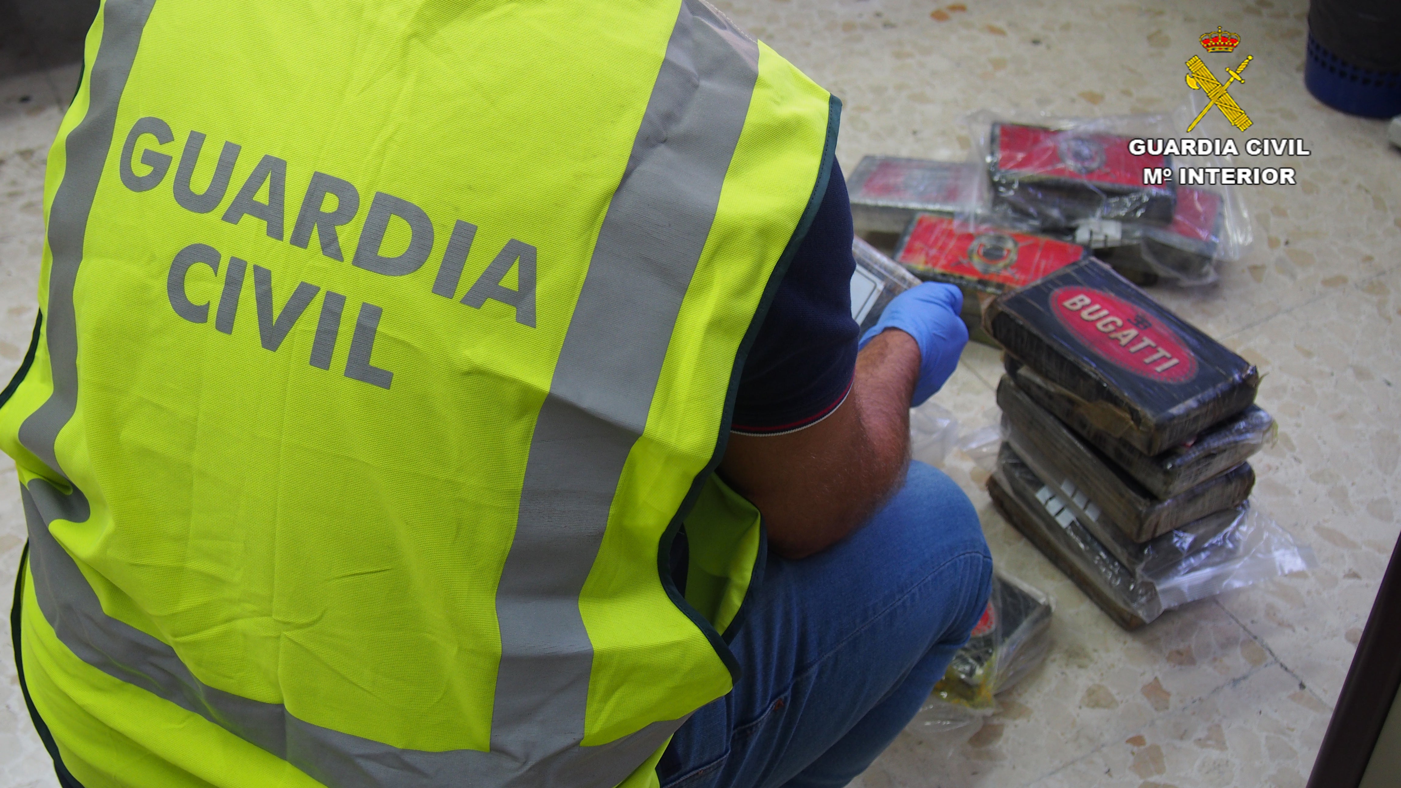 La Guardia Civil lleva a cabo el mayor decomiso de cocaína en Granada de 2018 La Guardia Civil lleva a cabo el mayor decomiso de cocaína en Granada de 2018