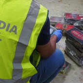 Descubren un coche cargado de cocaína en la A92 Descubren un coche cargado de cocaína en la A92